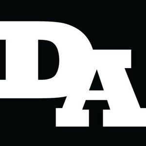 亚洲国产偷自拍
